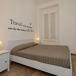 旅行者2号旅馆 3* 斯培西亚