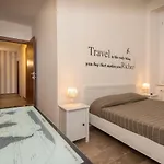 Il Viaggiatore Гостевой дом