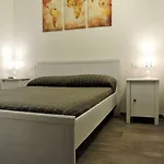 Il Viaggiatore 3* Специя